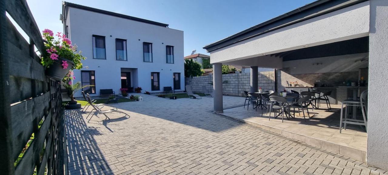 Chg Boutique Hotel Costinesti Extérieur photo